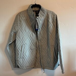 Sage green Voyager quilted jacket. NWT